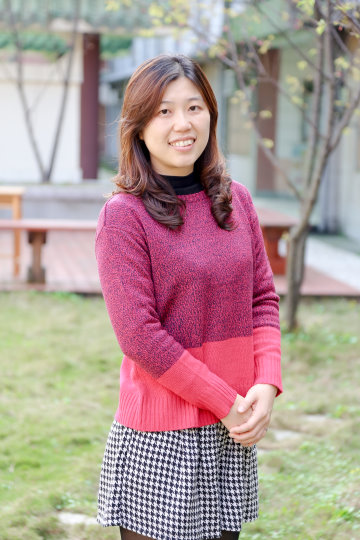 傅安娟校長照片